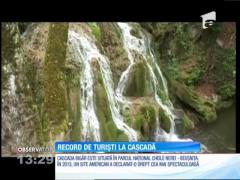 Record de turiști la Cascada Bigăr
