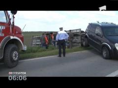 Opt oameni, răniţi într-un accident rutier pe o şosea din Timiş