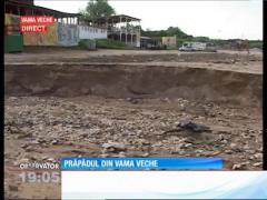 Plaja din Vama Veche, împărțită în două! O furtună a făcut prăpăd