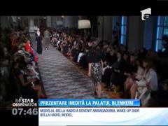 Dior şi-a prezentat cea mai nouă colecţie într-un decor atins de istorie