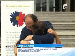 Preotul care ascultă rock a fost premiat în cadrul campaniei " Premianţii fără premii"