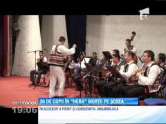 Imagini de coşmar pe DN1, în Braşov! Patru oameni au murit într-un autocar în care erau şi 26 de adolescenţi, membri ai unui ansamblu popular