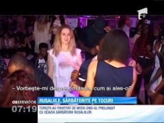 Rusaliile sunt sărbătorite pe tocuri, iar pelerinajul deja a început