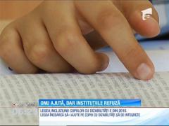 Înscrierea unui copil cu dizabilităţi într-o şcoală normală din România, o misiune imposibilă