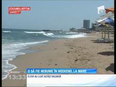 Zile caniculare și foarte mulți turiști la malul mării