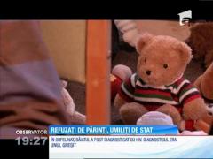 Tiberiu, Ana şi Ionuţ, refuzați de părinți și umiliți de stat