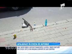 Şase oameni au fost răniţi de o maşină scăpată de sub control, într-o staţie de autobuz din Iaşi