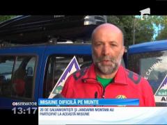 Operaţiune extrem de dificilă în Munţii Făgăraş. Cadavrul unui cioban a fost recuperat după 11 ore de intervenţie