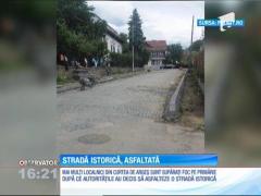 Stradă istorică, asfaltată