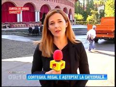 Cortegiul regal, așteptat la Catedrala Regală din Curtea de Argeș. Peste o mie de persoane i-au adus ultimul omagiu în Piața Palatului