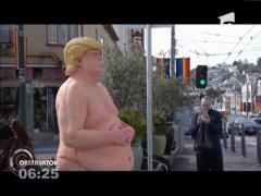 Donald Trump complet dezbrăcat, lipsit de bărbăţie, a apărut în mai multe oraşe din SUA