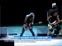 Bruce Dickinson, solistul trupei Iron Maiden, a pilotat un avion cu o sută de pasageri italieni