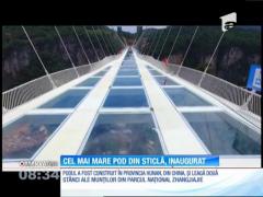 Cel mai mare pod cu suprafață de sticlă din lume, inaugurat în China (FOTO + VIDEO)