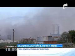 O explozie la Rafinăria Petromidia Năvodari a ucis un om, a rănit trei şi a pus în pericol miile de turişti aflaţi pe plajă, pe litoral