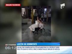 Dansul mirilor în scaunul cu rotile. Moment emoţionant la nunta unui militar român rănit grav în Afganistan