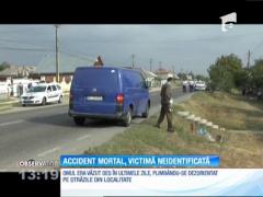 Un bărbat de aproximativ 50 de ani, pieton, a fost lovit mortal de o maşină