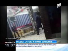Situaţie cum rar s-a mai văzut, în Gorj. Doi poliţişti sunt anchetaţi după ce au fost filmaţi când jucau tenis de masă, într-un bar, îmbrăcaţi în uniformă