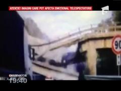 Pod prăbușit peste autostradă! Un om a murit și cinci sunt răniți
