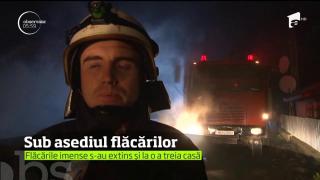O gospodărie dintr-un sat din Neamţ a fost cuprinsă de flăcări