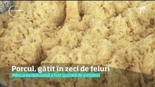 Un obicei gustos - carnea de porc, gătită în zeci de feluri la Festivalul din Harghita
