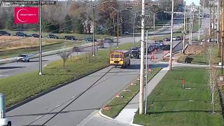 Șoferi de cascadorii râsului: Accident cu 15 MAȘINI, filmat de camerele de supraveghere