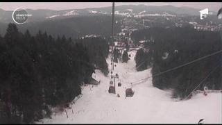 Ei au ales muntele! Hotelurile şi pensiunile din Poiana Braşov sunt pline de turiști