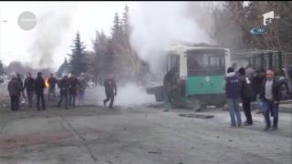 Cel puţin 13 soldaţi turci au fost ucişi în explozia unei maşini-capcană, într-un oraş din centrul țării