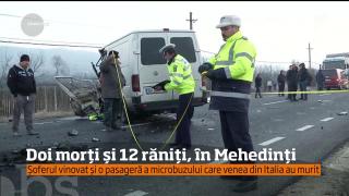 Două microbuze s-au ciocnit, după ce unul dintre șoferi ar fi adormit la volan