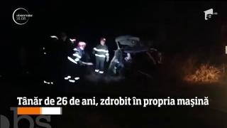 Un tânăr de 26 de ani, a intrat într-un copac cu o viteză de aproape 100km/h