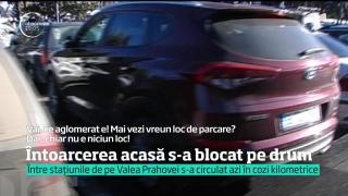 Întoarcerea acasă din vacanţă s-a blocat pe DN1! Drumurile sunt în continuare aglomerate