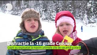 Distracție la -16 grade Celsius, pe schiuri sau cu sania