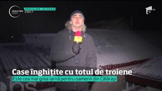 Case înghițite cu totul de troiene, la Dragalina!
