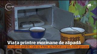 Viața printre mormane de zăpadă. Lupta nesfârşită cu troienele dă bătăi de cap sătenilor