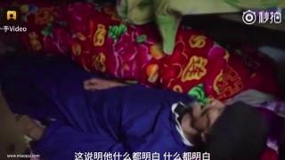 A înviat înainte de înmormântare: un bărbat pe care familia îl credea mort s-a ridicat din sicriu (VIDEO)