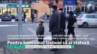 Ca el sunt mii de români și nu pot folosi bancomatele! (VIDEO)