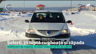 VIDEO EXPERIMENT: Maşinile cu tracţiune pe roţile din spate, un pericol pe timp de iarnă!