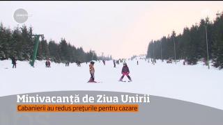 Cum petrec românii minivacanța de Ziua Unirii. La Toplița, în Harghita, a fost aglomerație mare