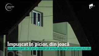 Un adolescent din Maramureş şi-a împuşcat, din greşeală, prietenul