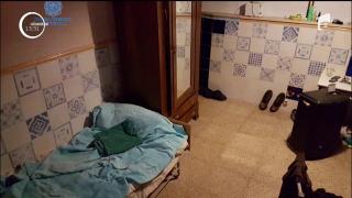 Români tratați ca niște sclavi de un angajator în Spania! Erau forţaţi să muncească 13 ore pe zi