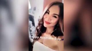 NU ŞTIA CE O AŞTEAPTĂ: S-a filmat cu puţin timp înainte  să se prăbuşească cu avionul!