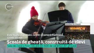 Școala de GHEAŢĂ, construită de nişte elevi din Bucureşti! Ora de curs durează aici doar 15 minute