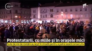 Protestatarii, cu miile și în orașele mici