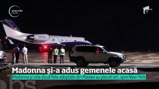 E oficial, Madonna e mamă de gemene