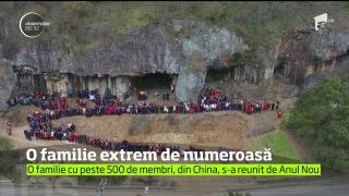 IMAGINEA ZILEI! Portret de familie cu peste 500 de membri, fotografia a fost realizată cu ocazia Anului Nou Chinezesc