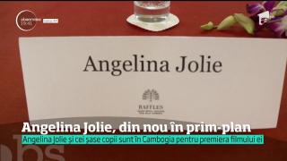 Angelina Jolie şi cei şase copii ai săi au făcut furori în Cambodgia