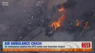 Un avion s-a prăbușit peste un centru comercial din Melbourne. Sunt mai multe victime! (VIDEO, GALERIE FOTO)