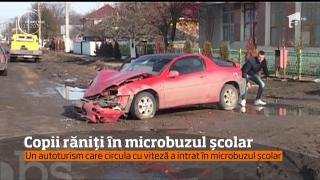 N-au mai ajuns la şcoală, ci la spital! Nouă copii au fost răniţi într-un accident grav, în Vaslui