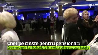 Pensionarii din Reşiţa s-au distrat pe cinste la o petrecere de zile mari!