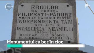 Monumentul istoric "Vulturul" din Filipeştii de Pădure, transformat în stâlp de iluminat stradal