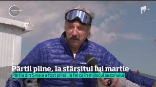 Zăpada rezistă pe pârtiile de pe Valea Prahovei. Turiştii sunt la fel de mulţi ca în miezul iernii